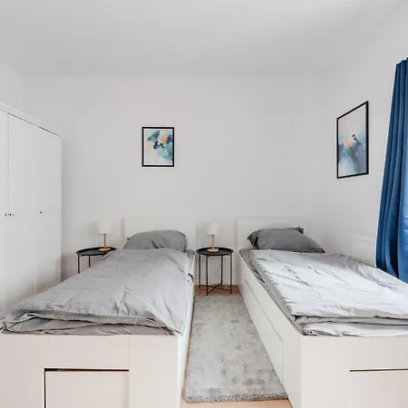 Monteur Und Geraeumige Nahe Leipzig Apartment Markranstaedt