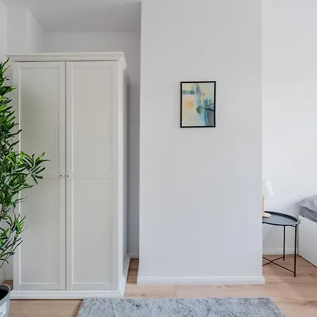 Apartament Xxl - Grosse Gruppen - 3-4 - Wifi - Naehe Leipzig Markranstädt